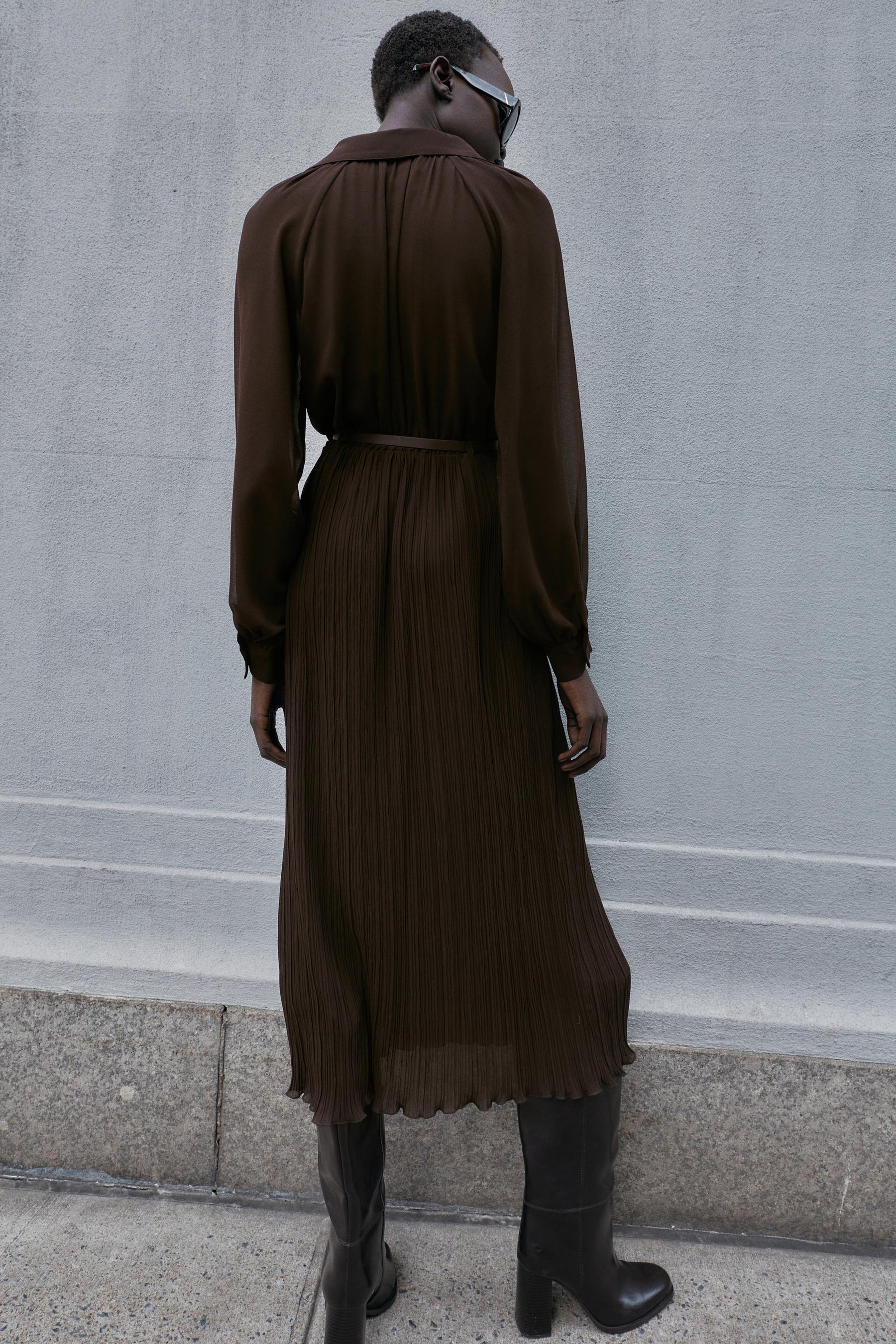 PLEATED MIDI DRESS WITH BELT - Image 7