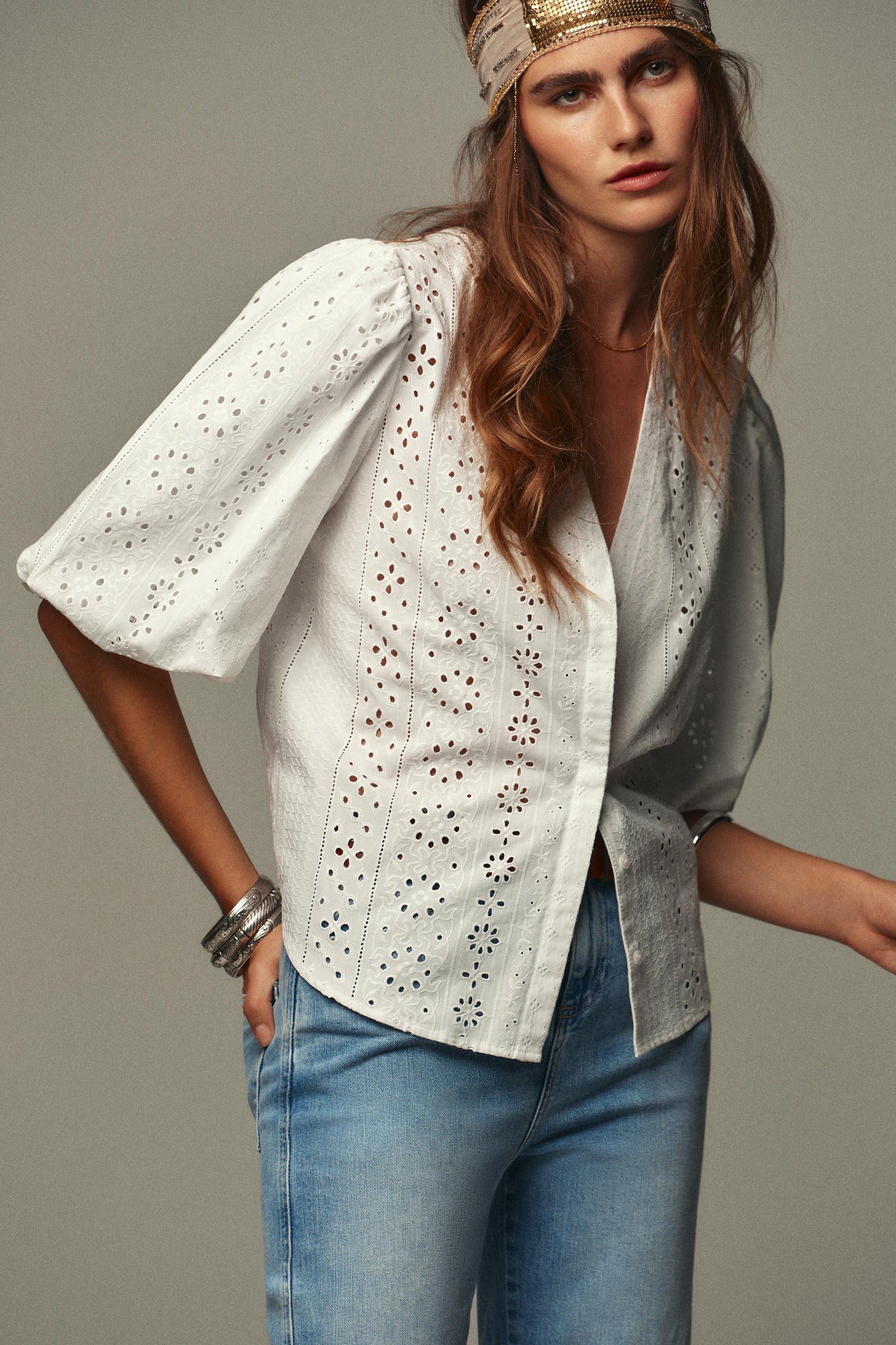 Embroidered Puff Sleeve Shirt