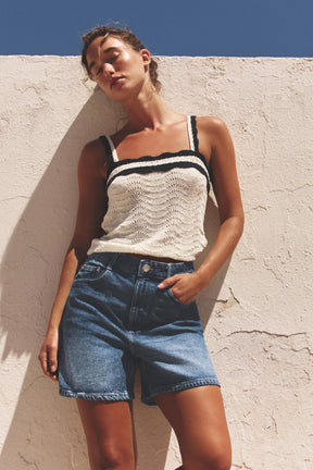 CONTRAST RUFFLE SHIRT