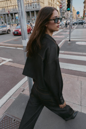 Oversized Shirt Contrast Stitching