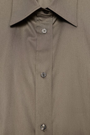Fitted Hem Shirt