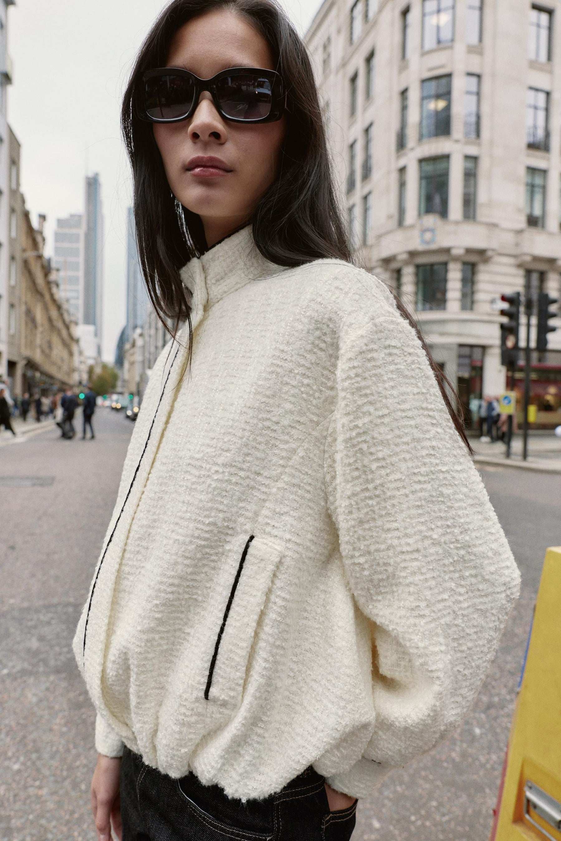 BOMBER JACKET WITH TRIM