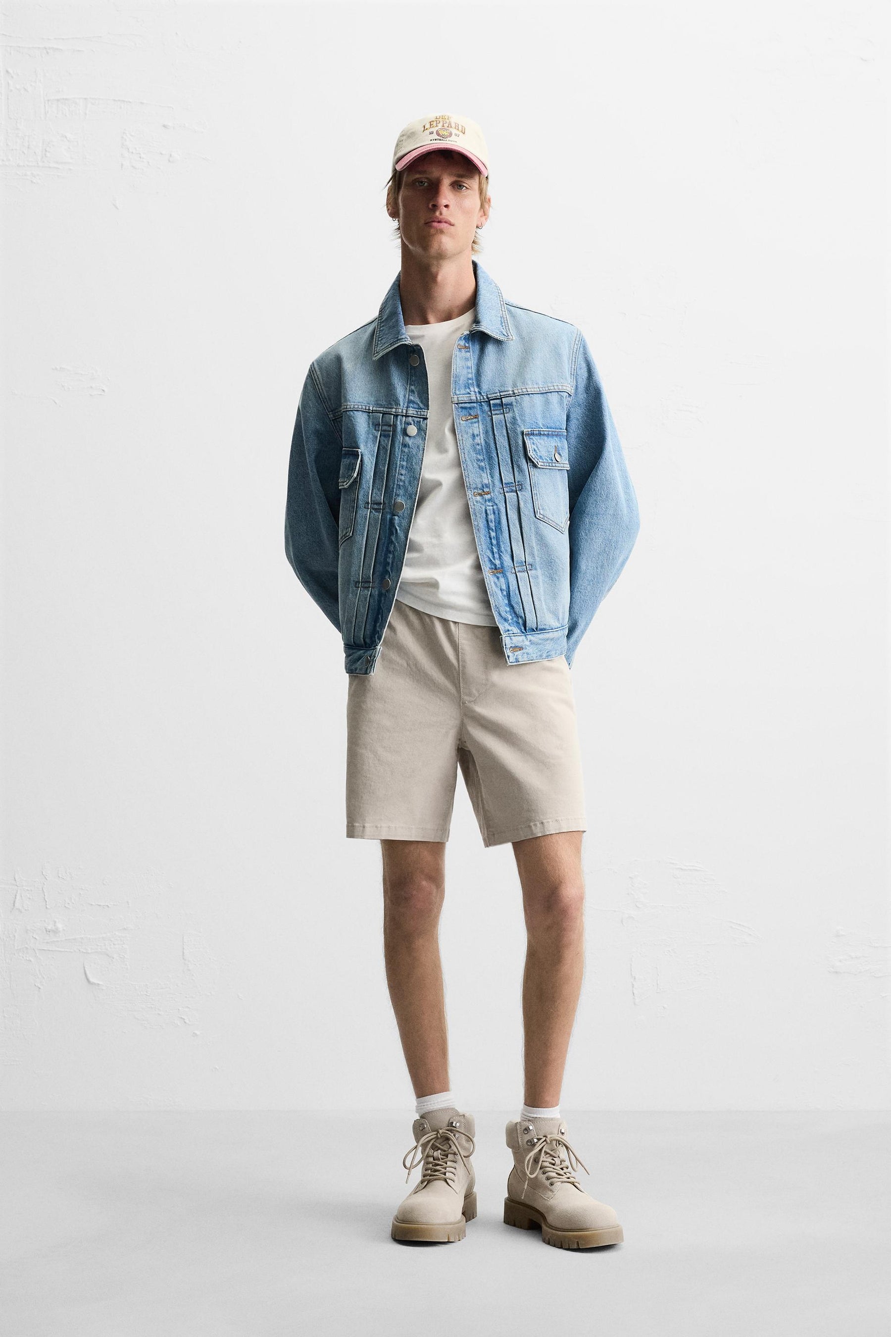 RELAXED FIT BERMUDA SHORTS - Image 1