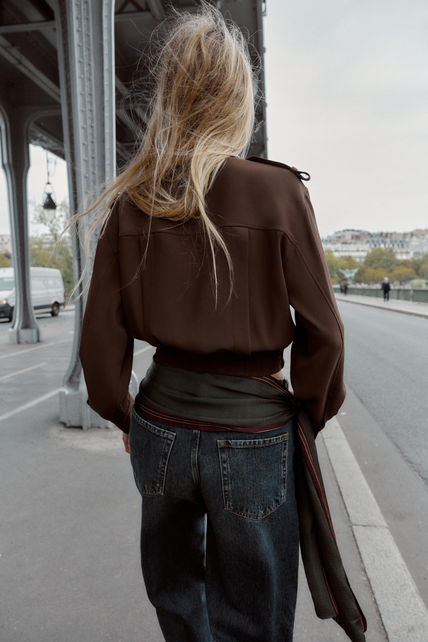 Shirt with shoulder tabs