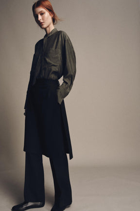 Straight-leg trousers