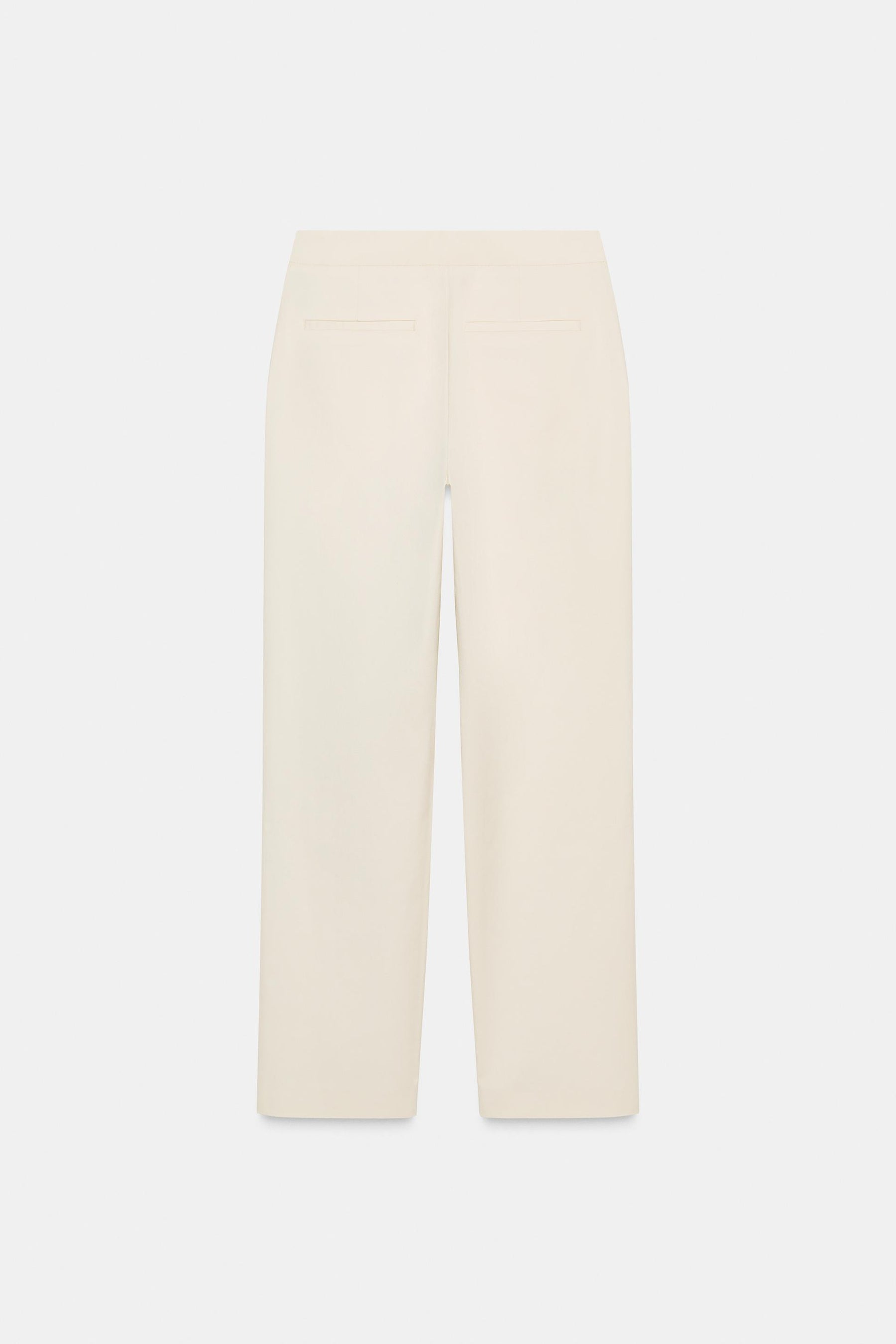 Trousers with button waist