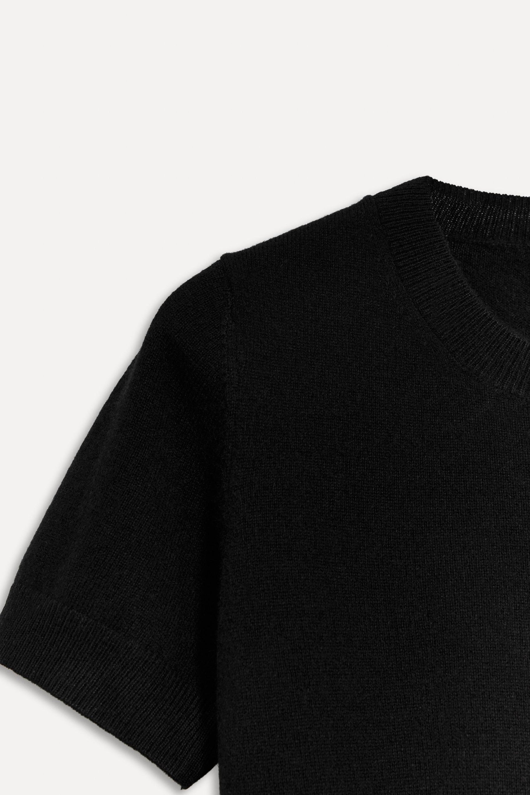 Cashmere short sleeve sweater