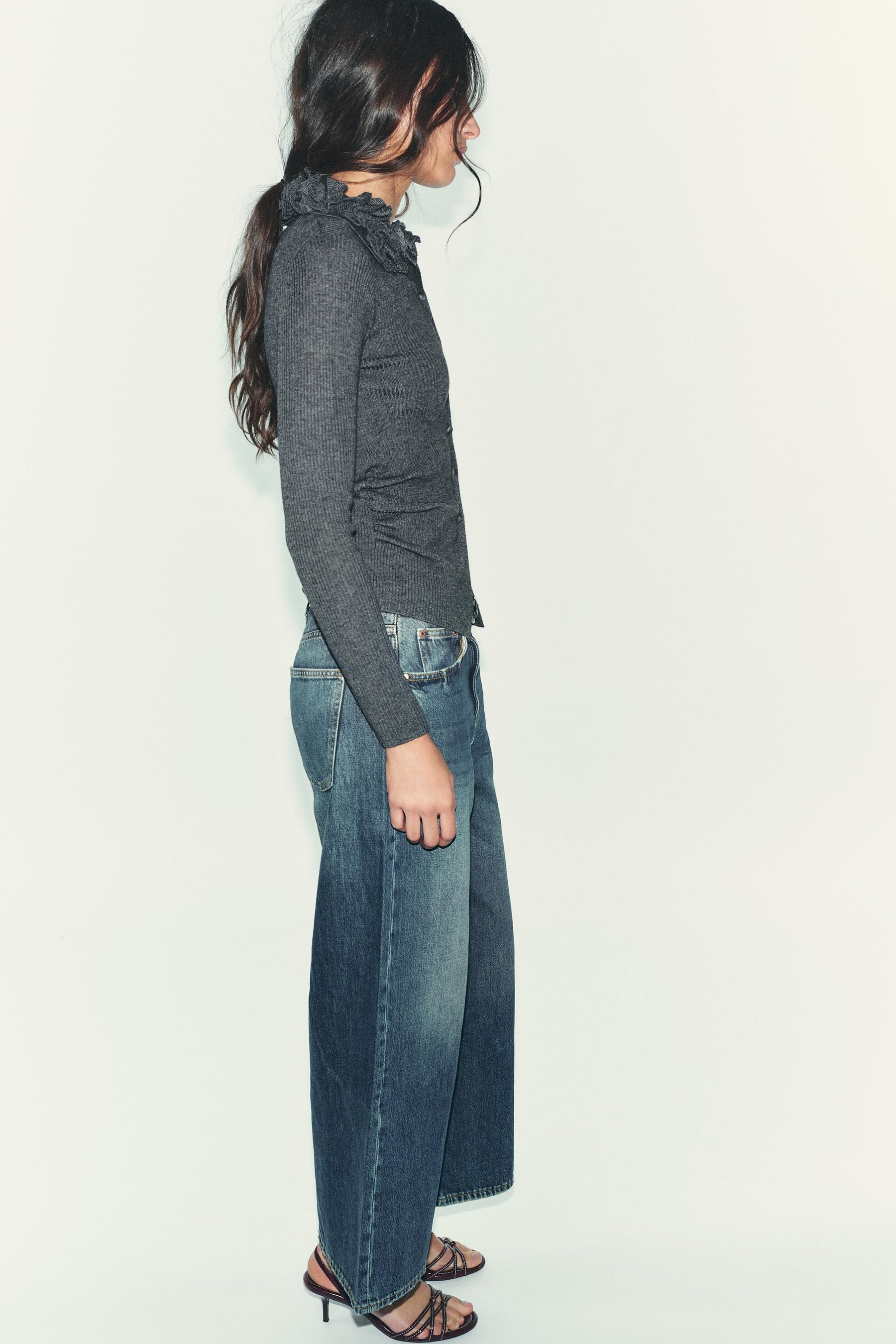 FLORAL WOOL CARDIGAN