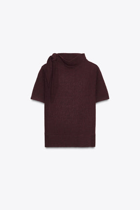 Knit jumper with tie