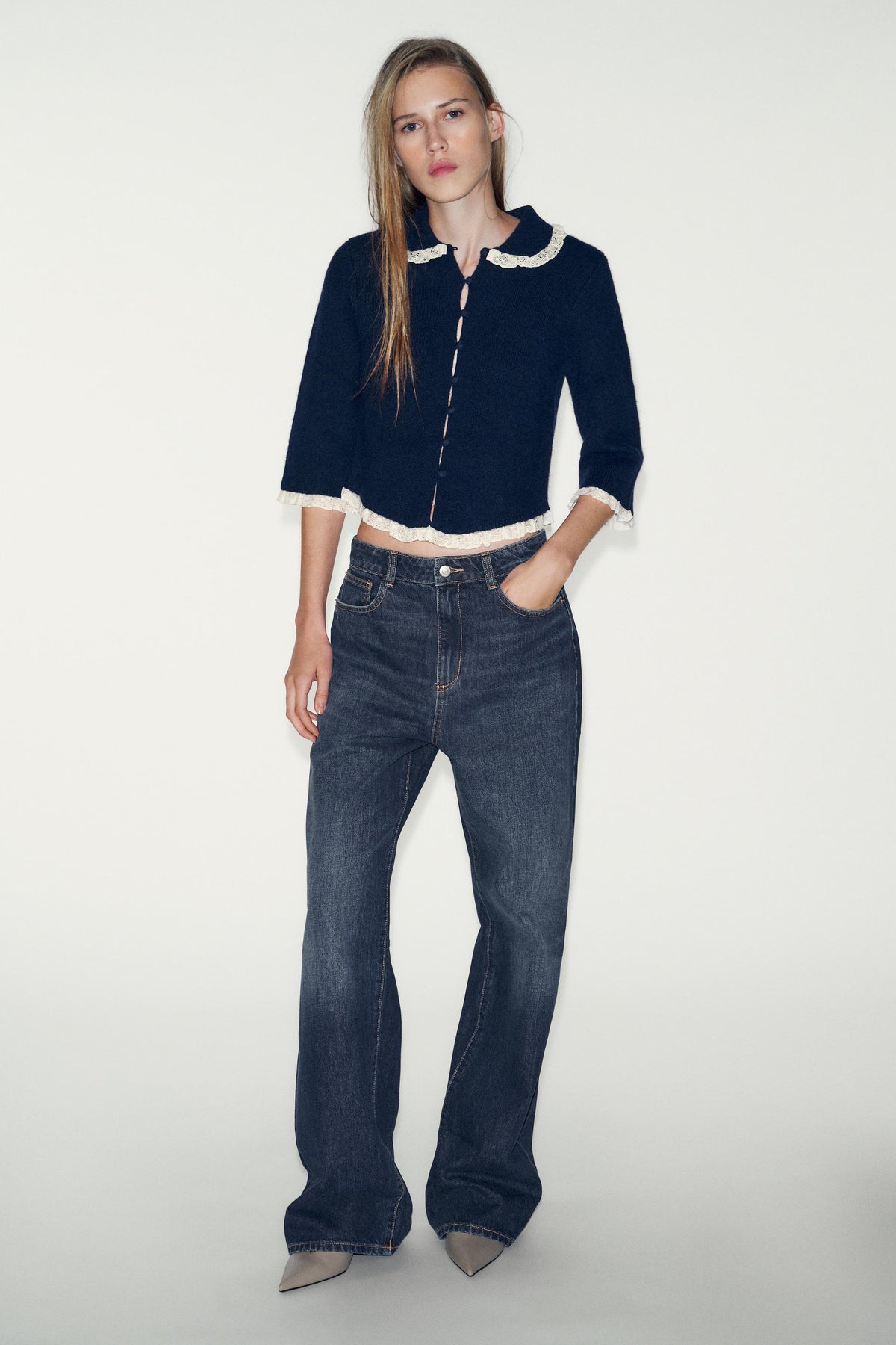 LACE COLLAR CARDIGAN