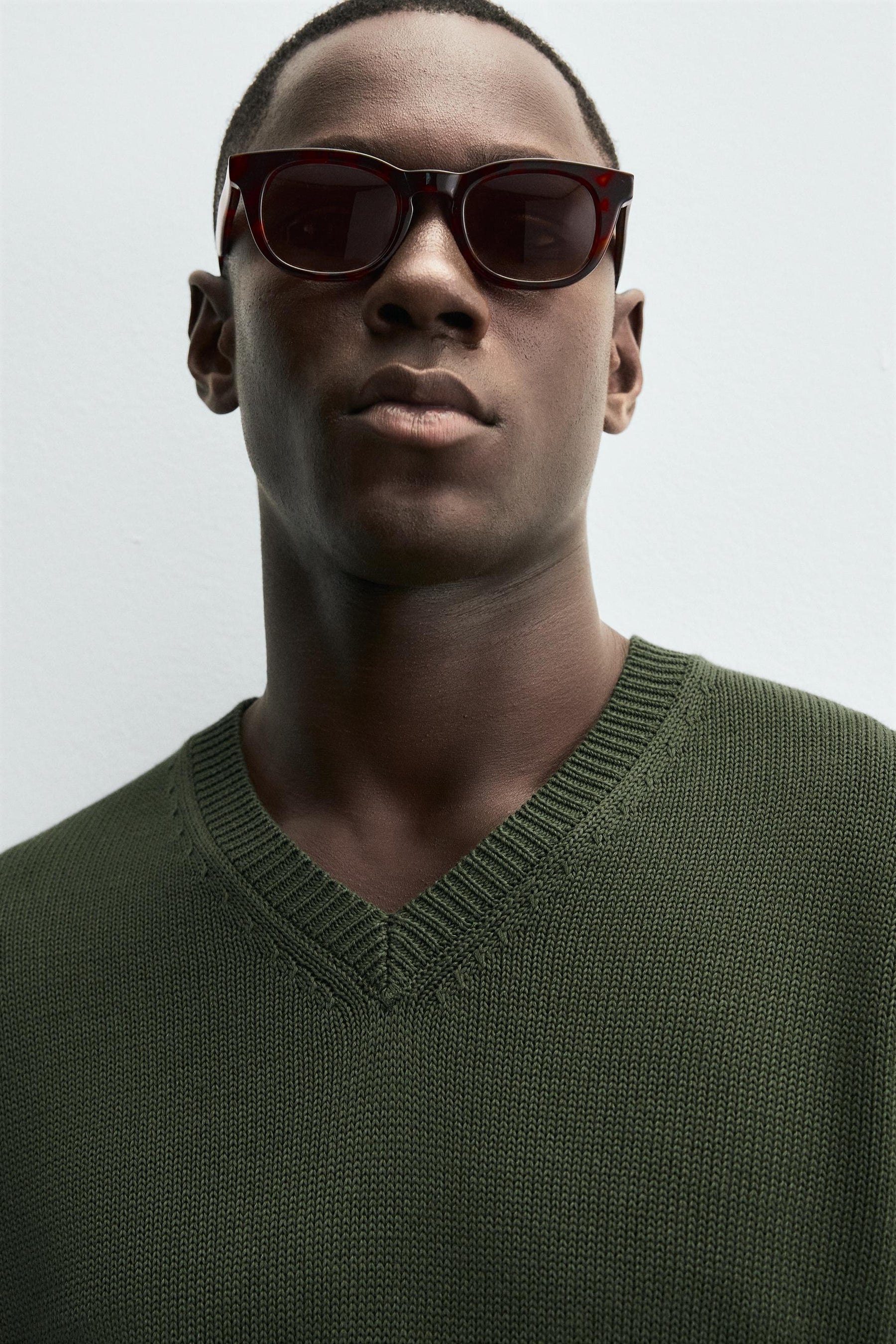 COTTON V-NECK SWEATER - Image 5