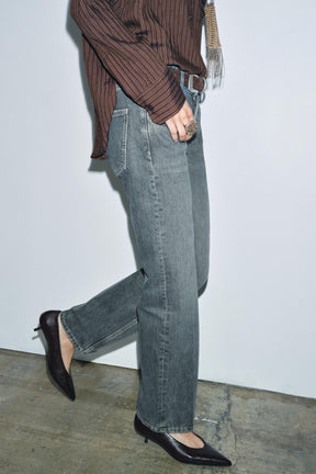 Straight Leg Low-Rise Jeans