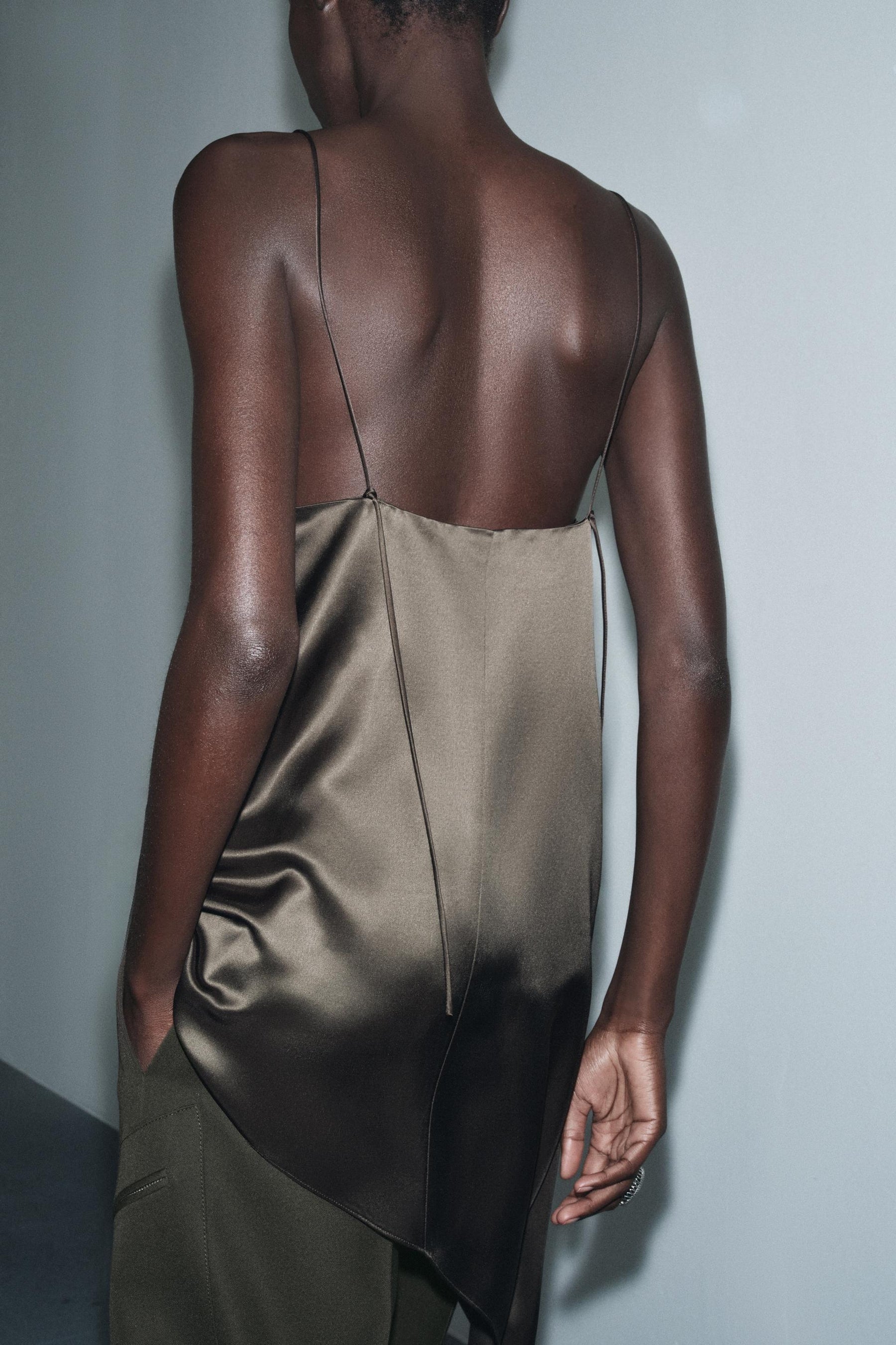 Asymmetric Contrast Fashion Top