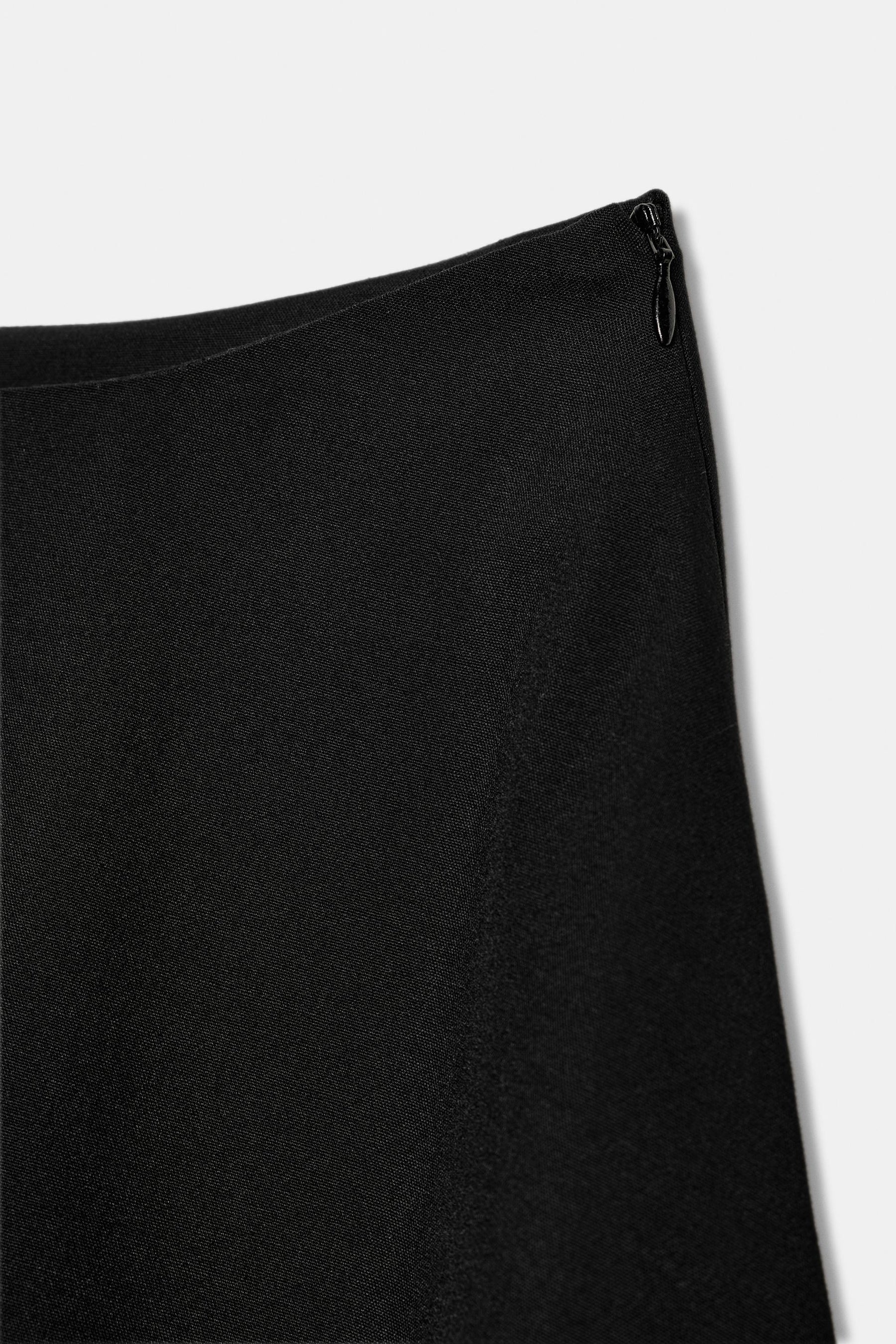 ASYMMETRIC LACE SKIRT