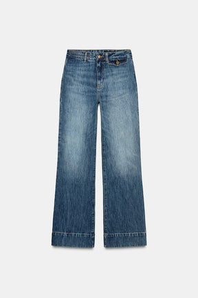 Flare High-Waist Jeans