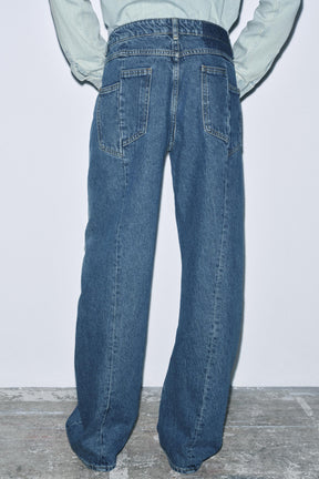 Barrel Mid-Waist Jeans