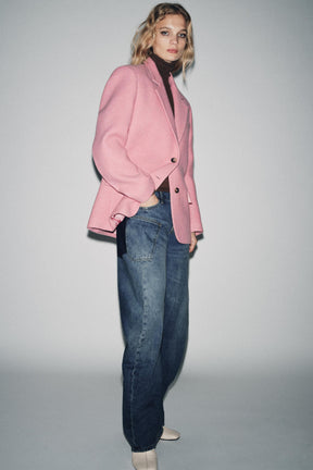 Relaxed Low-Rise Jeans