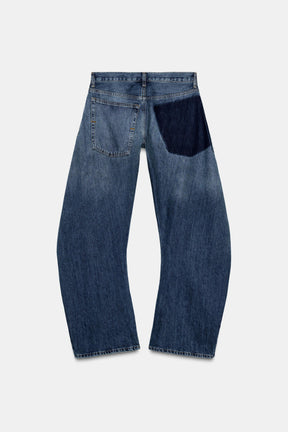 Relaxed Low-Rise Jeans