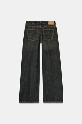Wide-leg low-rise jeans