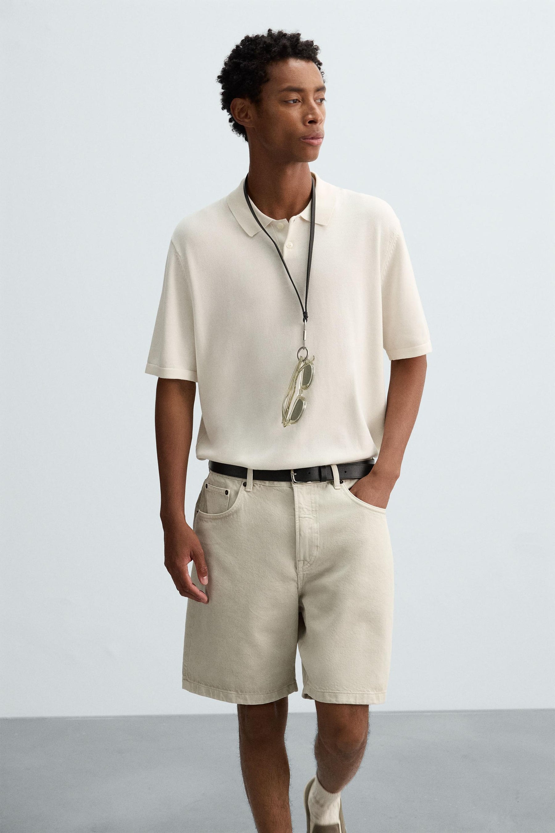 REGULAR FIT DENIM BERMUDA SHORTS - Image 6