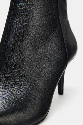LEATHER ANKLE BOOTS