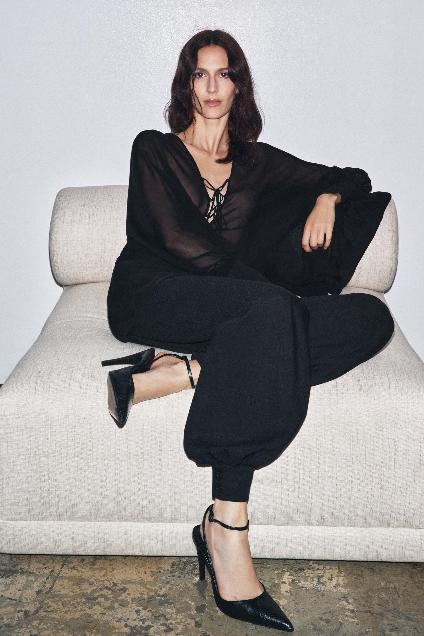 LEATHER HIGH-HEEL SHOES