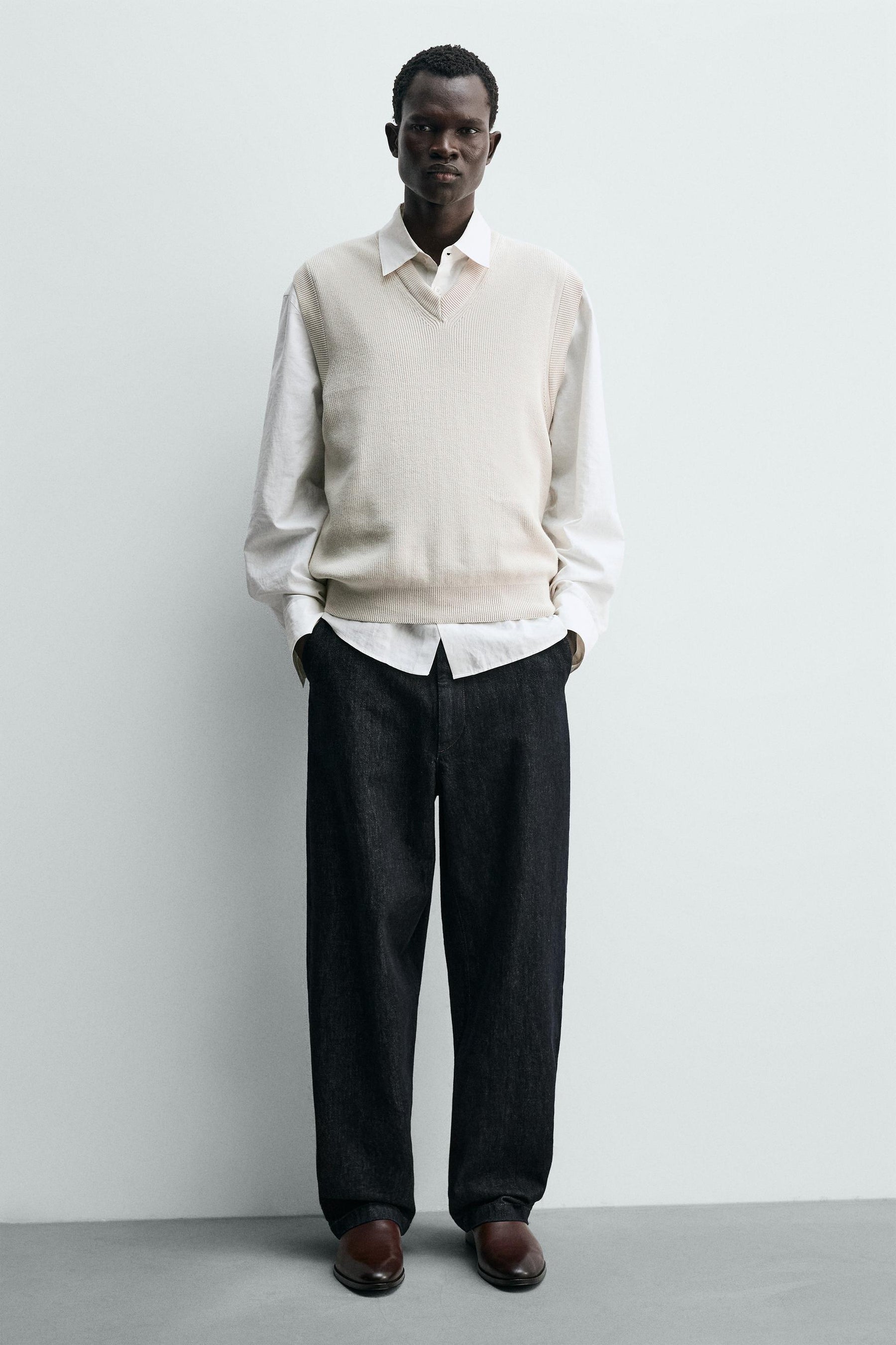 Pointed Chelsea Boots