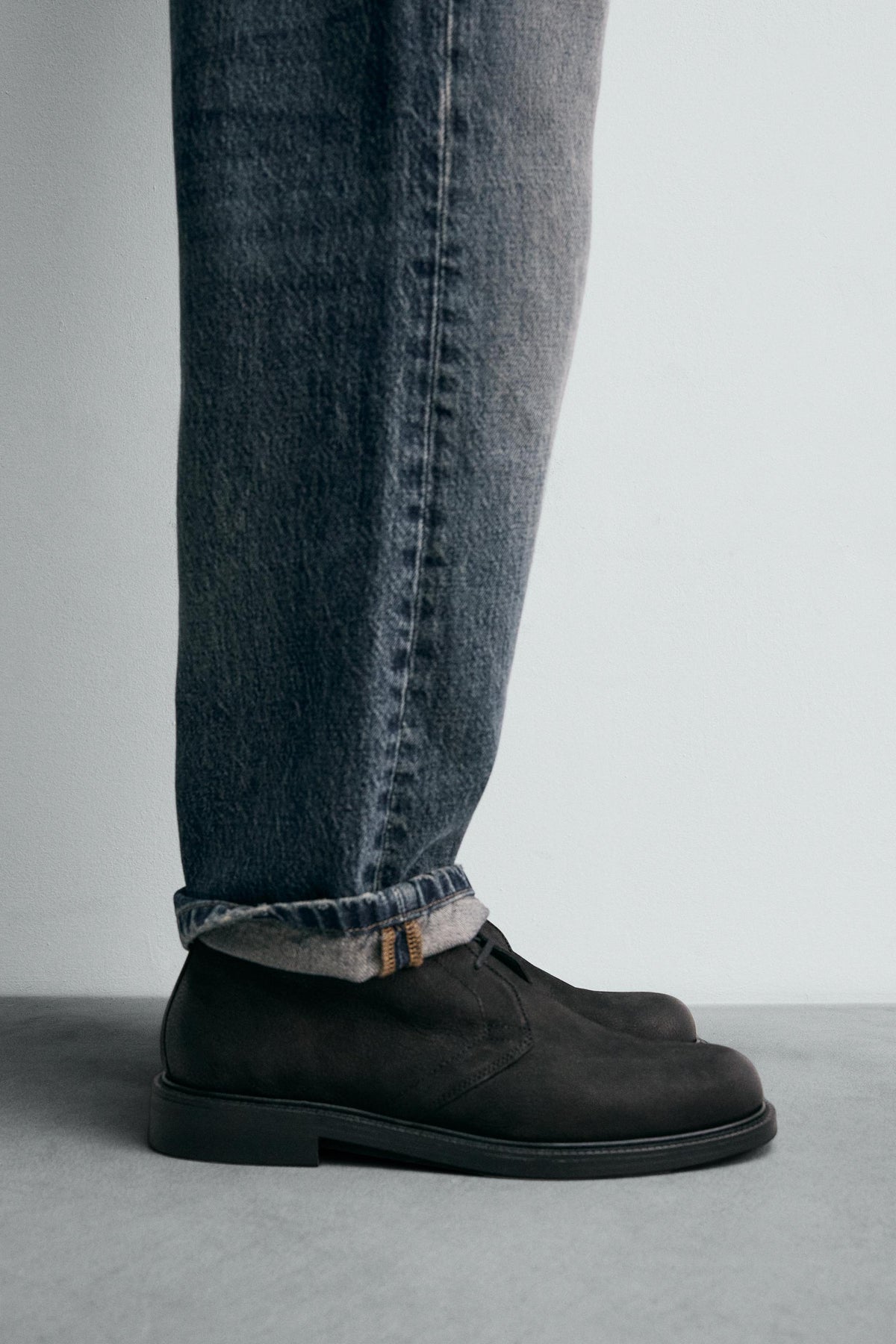 LEATHER BOOTS - Image 1