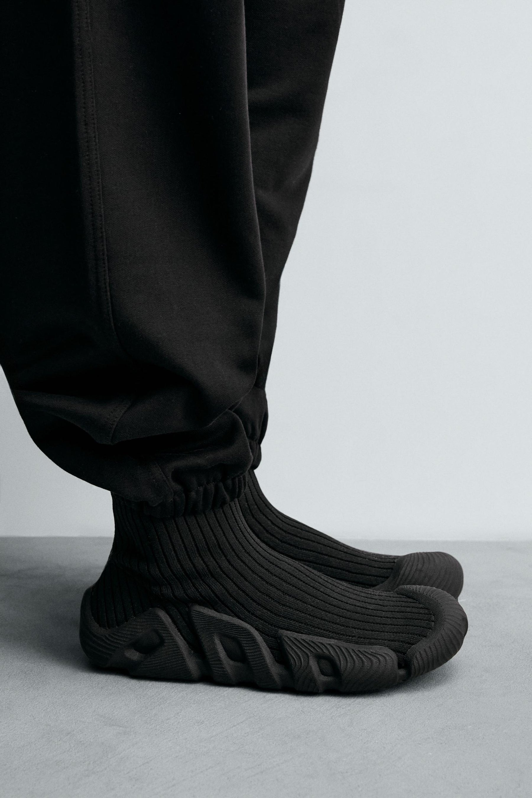 FABRIC HIGH-TOP TRAINERS - Image 2