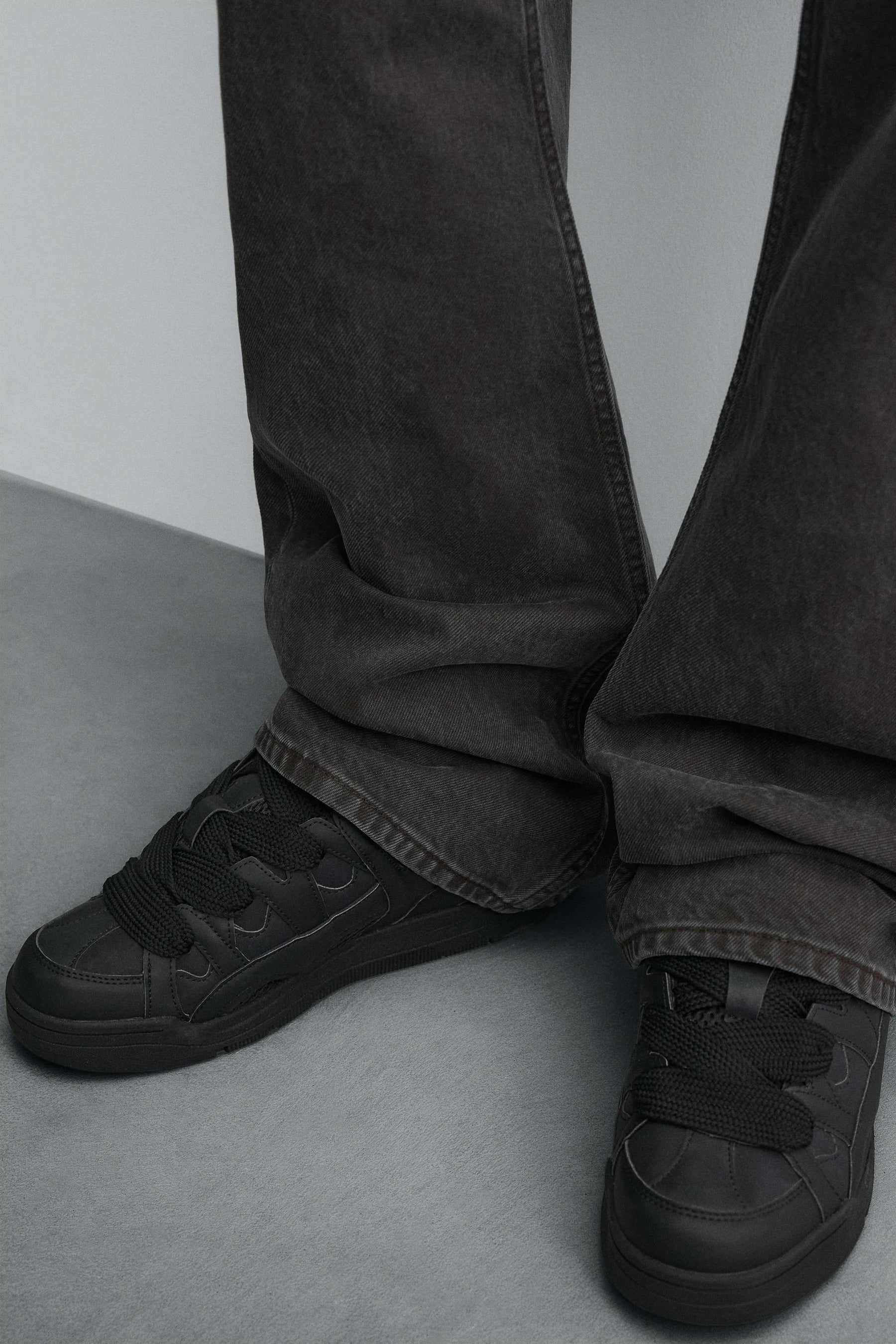 CHUNKY LACE TRAINERS - Image 3