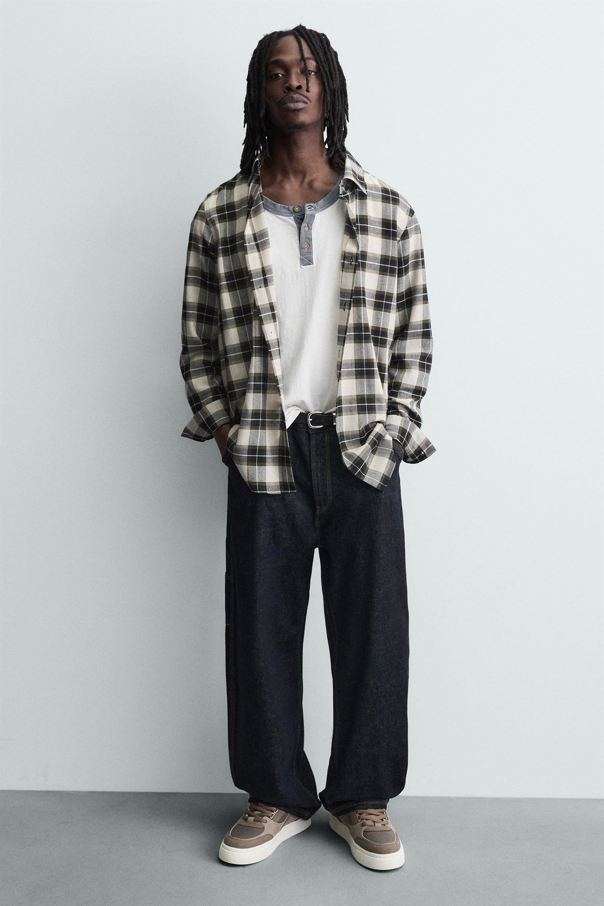 RETRO STYLE TRAINERS - Image 2