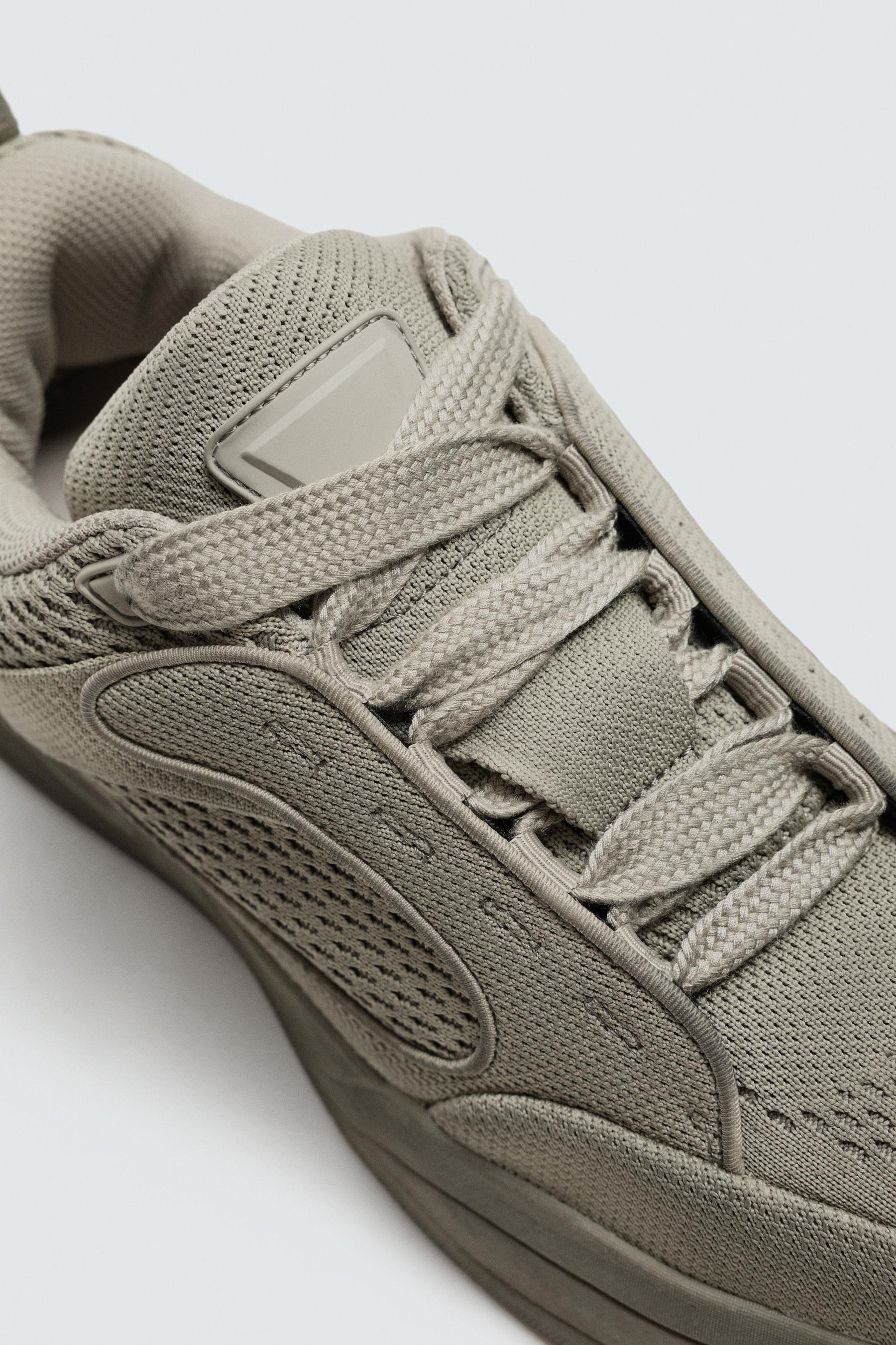 DISTRESSED CHUNKY TRAINERS - Image 6