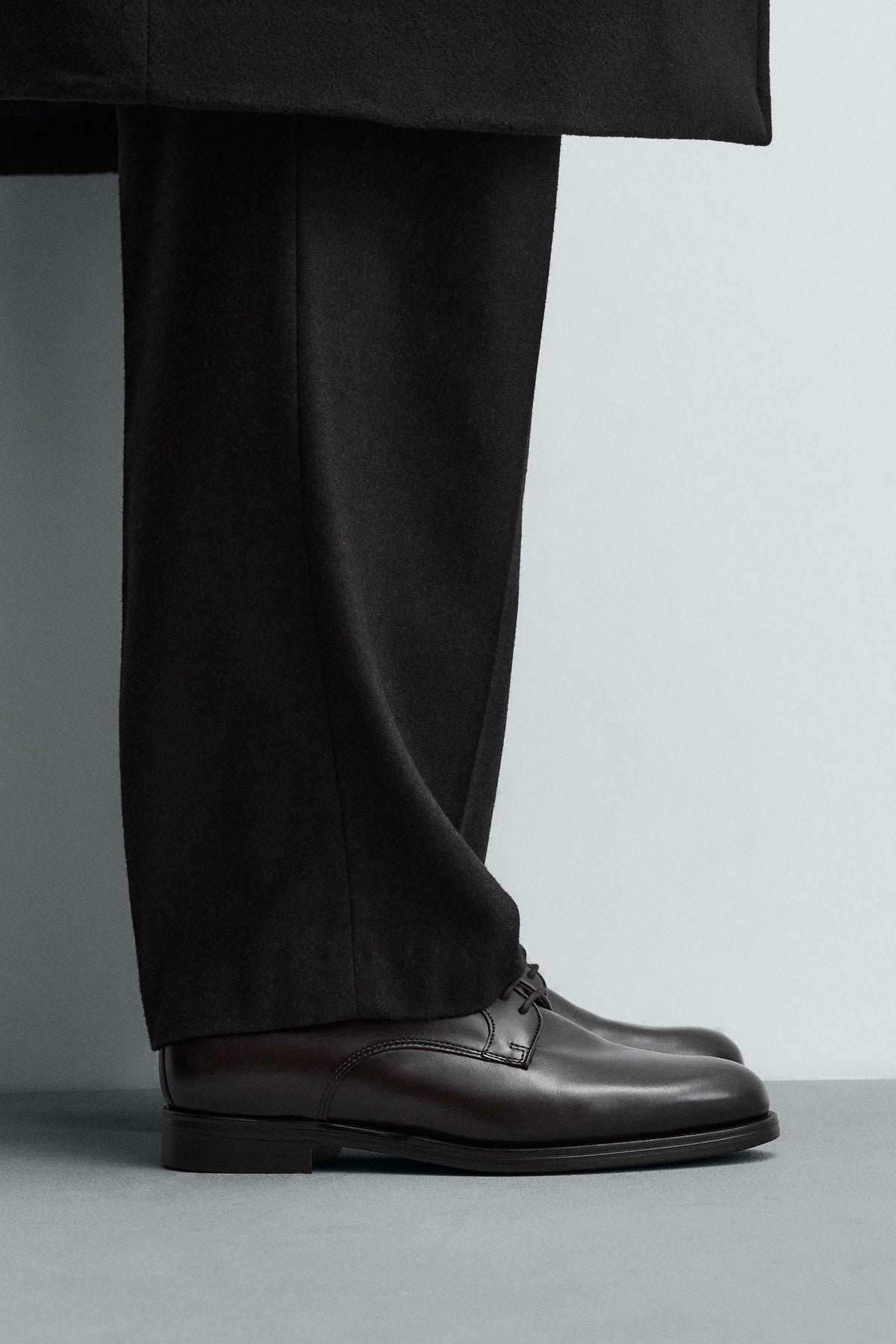 LEATHER DRESS SHOES - Image 1