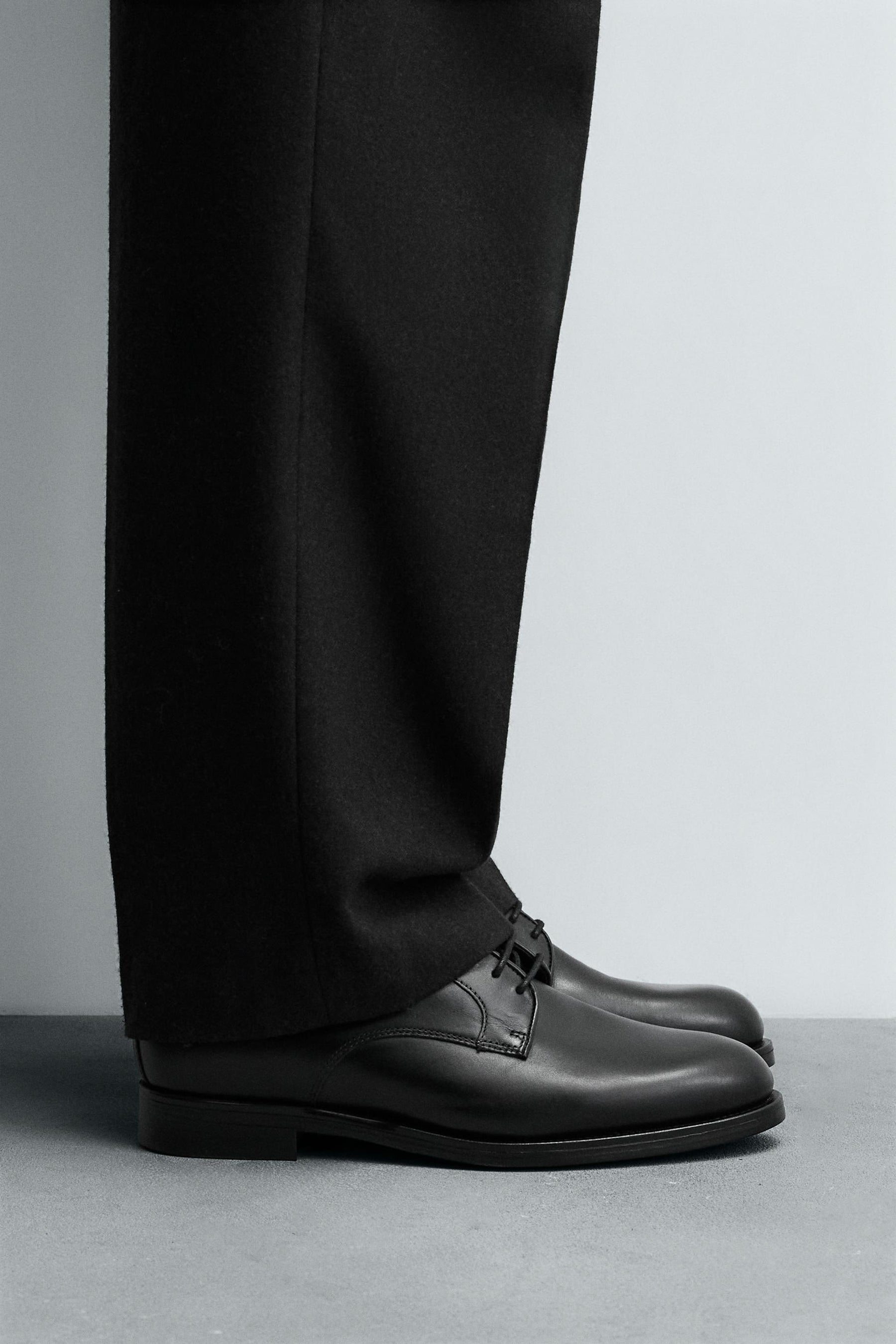 LEATHER DRESS SHOES - Image 1