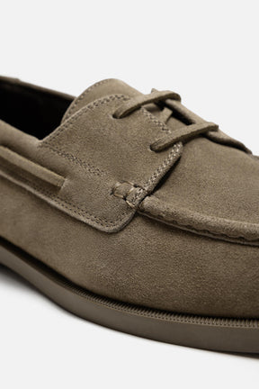 LEATHER BOAT SHOE - Image 2