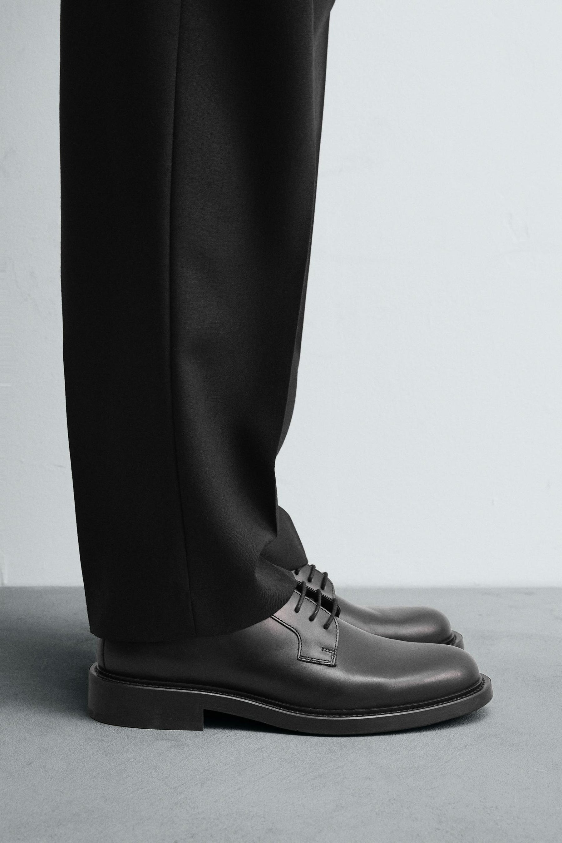 LEATHER DRESS SHOES - Image 1