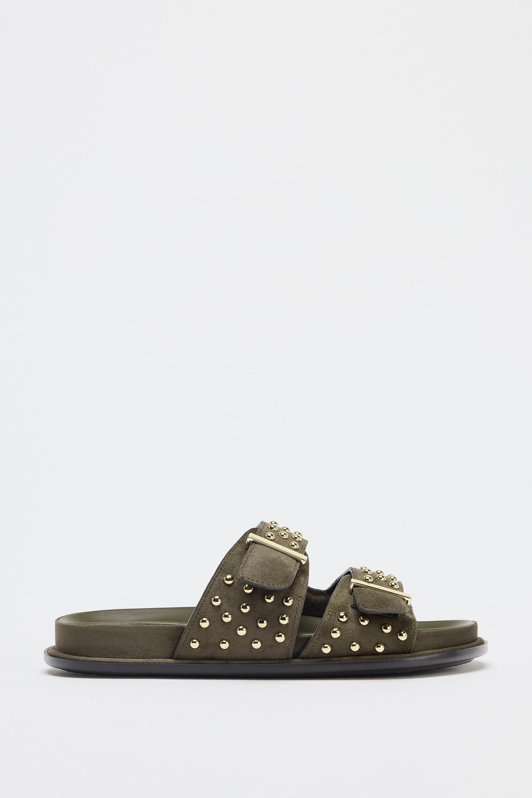 STUDDED BUCKLE SANDALS