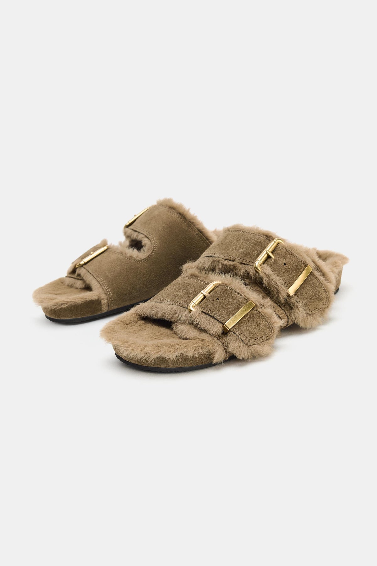 SHEEPSKIN FLAT SANDALS