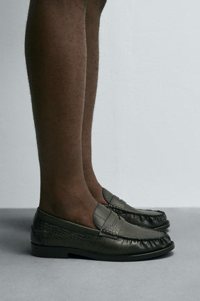 CROCODILE EMBOSSED LOAFER - Image 1