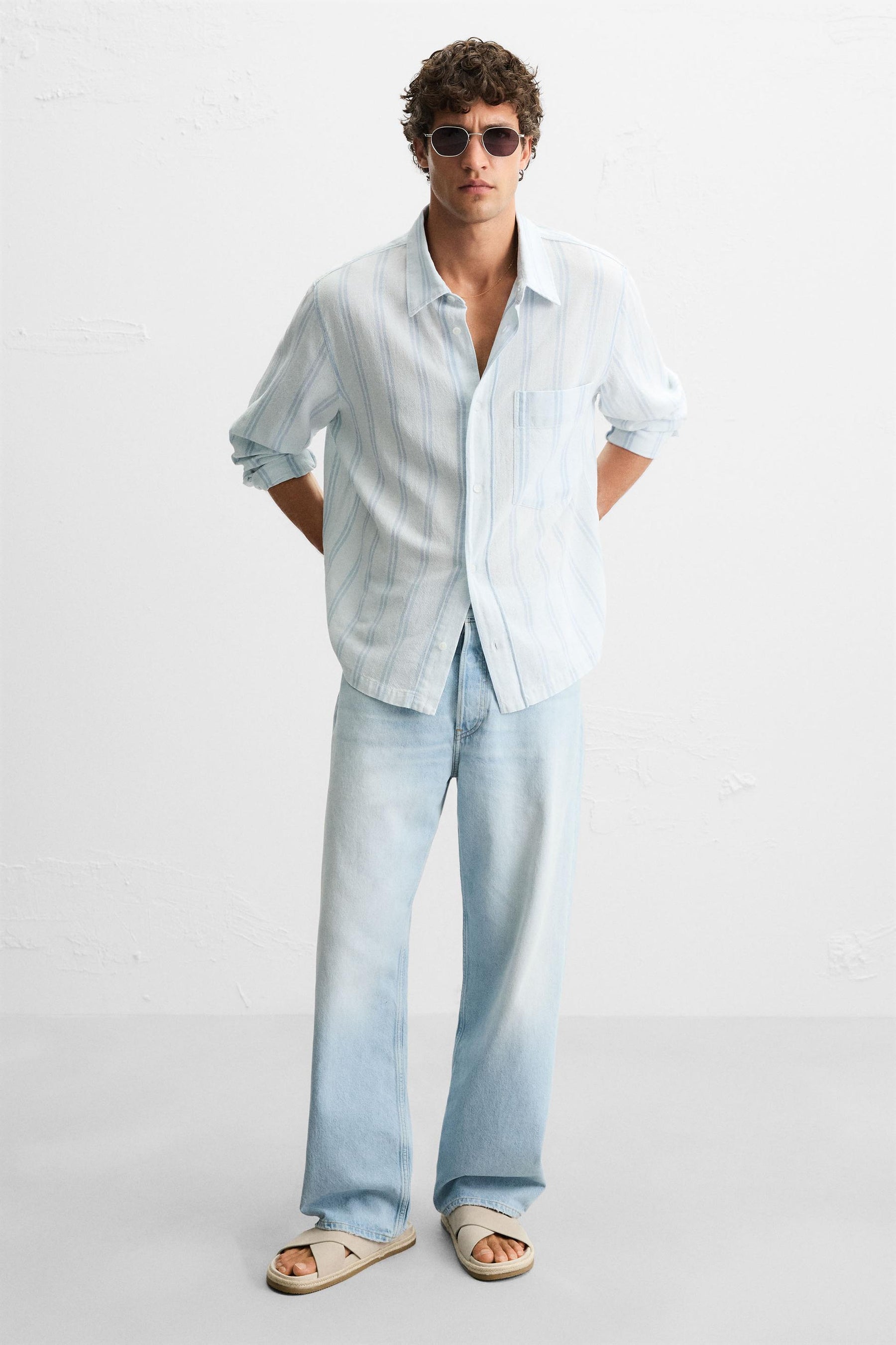 CROSSOVER LEATHER SANDALS - Image 2