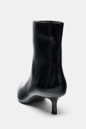 Ankle Boots with Kitten