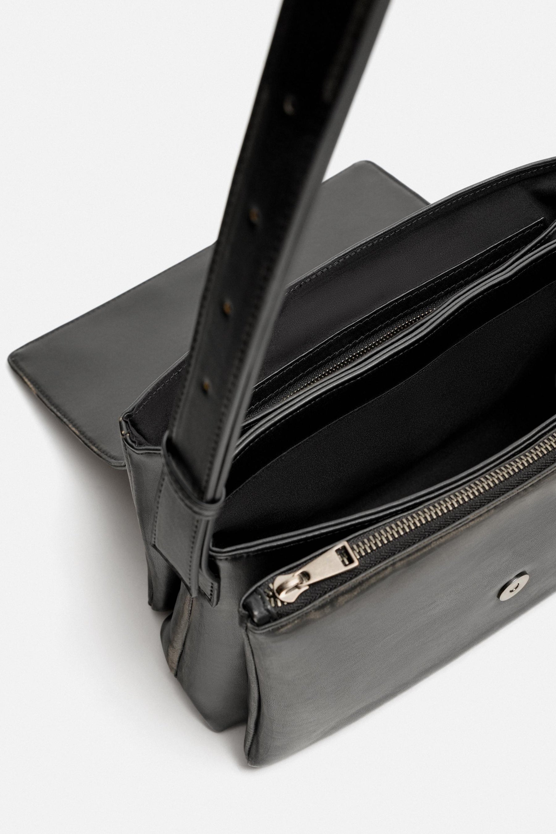 DISTRESSED-EFFECT FLAP CROSSBODY BAG - Image 6