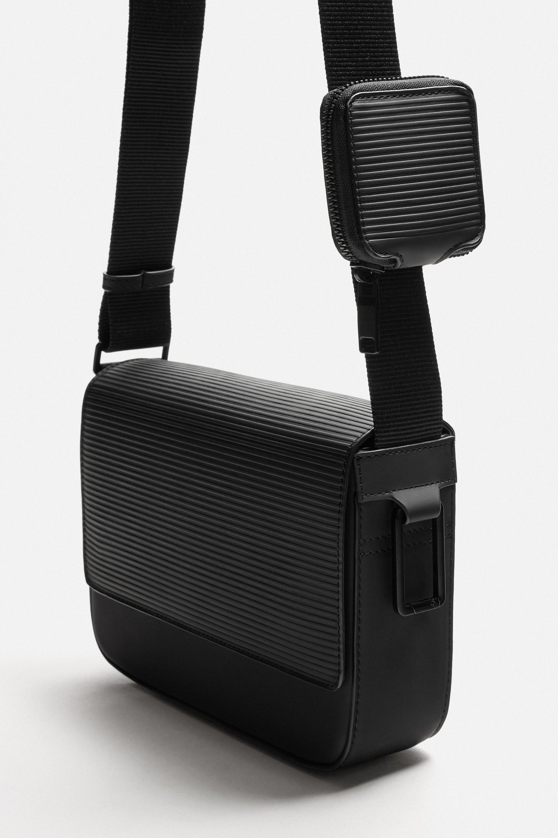 RUBBERISED TEXTURED CROSSBODY BAG - Image 5