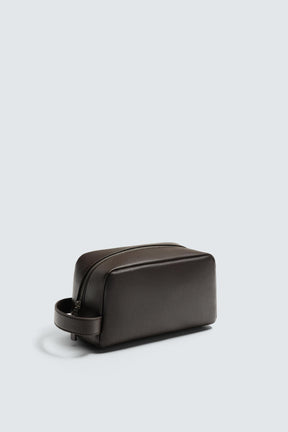 Textured Travel Toiletry Bag