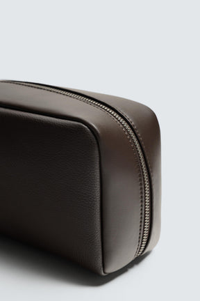 Textured Travel Toiletry Bag