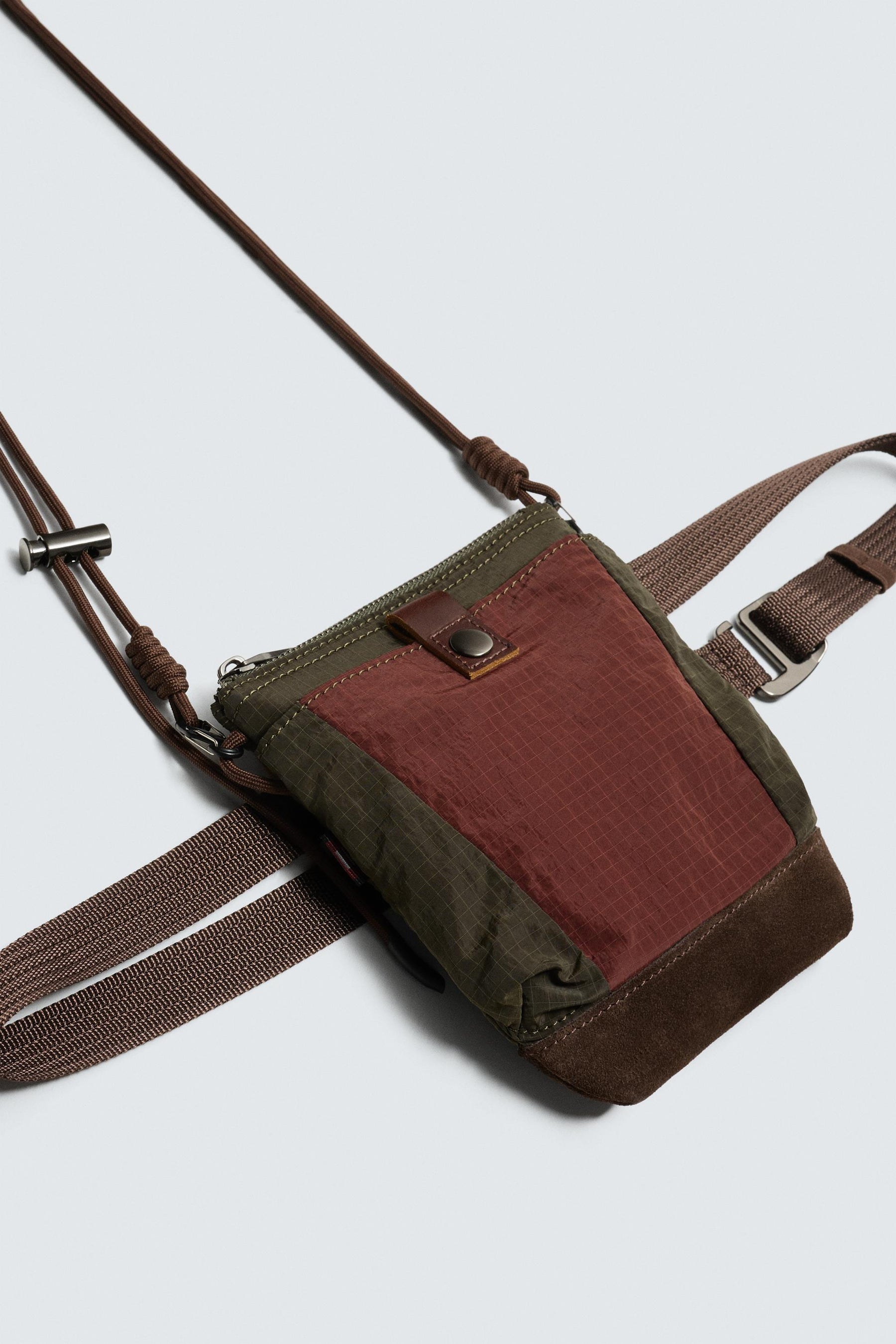 TECHNICAL CROSSBODY BAG WITH LEATHER DETAILS