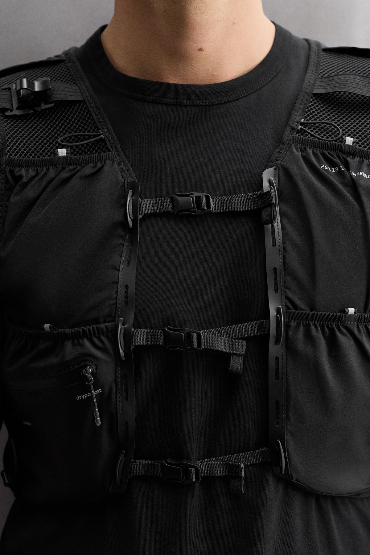 TECHNICAL SPORTS GILET - Image 2