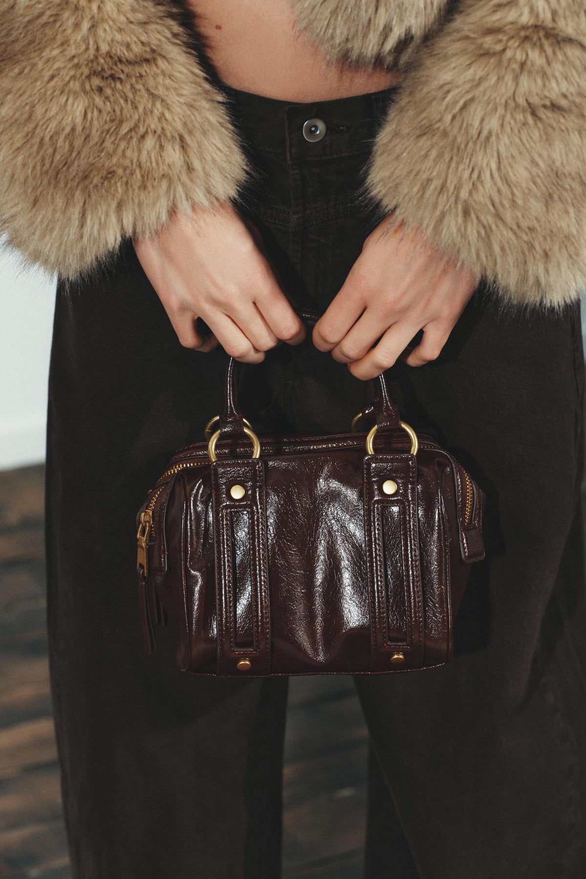 Metallic Detail Handbag